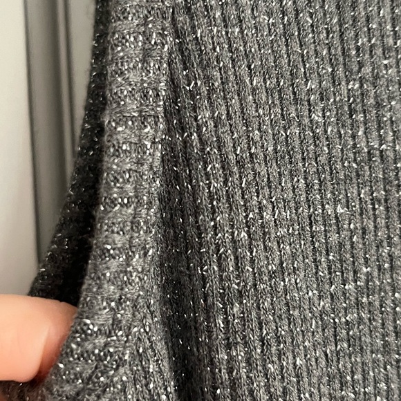 Michael Stars Vida Aurora Rib Charcoal sparkly sleeveless tee-very flattering! - Picture 5 of 7